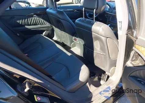 2005 Mercedes-Benz E 500 из США, поврежденный, VIN WDBUF70J65A622488